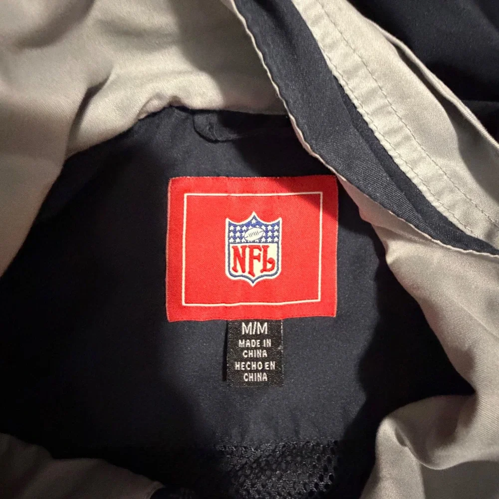 NFL New York Giants Men Hooded Rain Jacket Navy Blue Full Zip Windbreaker Medium